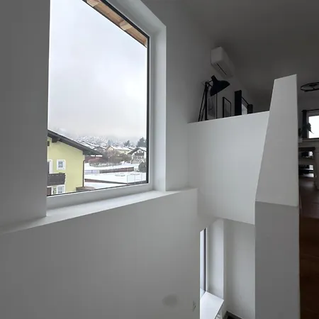 Oliver, Axams * Innsbruck