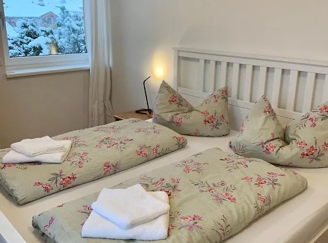 Oliver, Axams إنسبروك